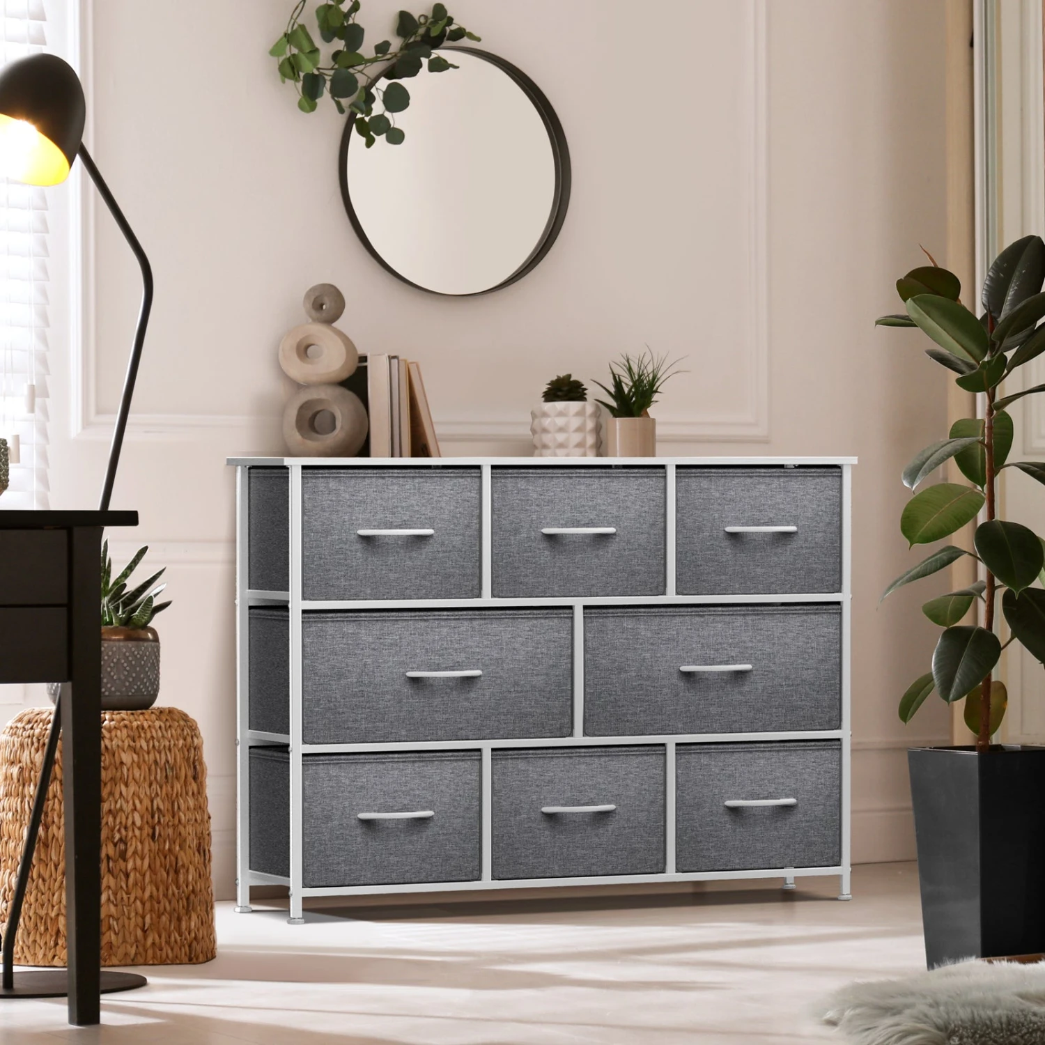 8 Drawer Dresser (Wood Top) 6 8 Drawer Dresser (Wood Top) - Image 4