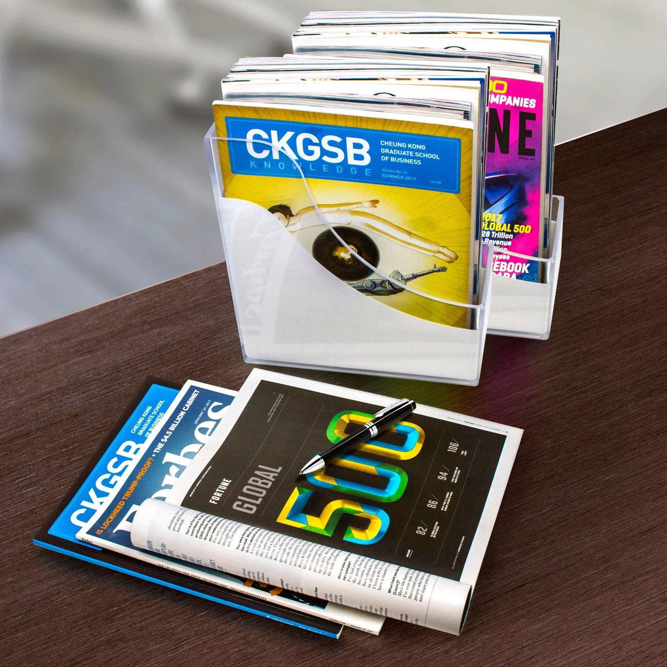 Acrylic Desk Organizer - Magazine Holder 5 Acrylic Desk Organizer - Magazine Holder - Image 3