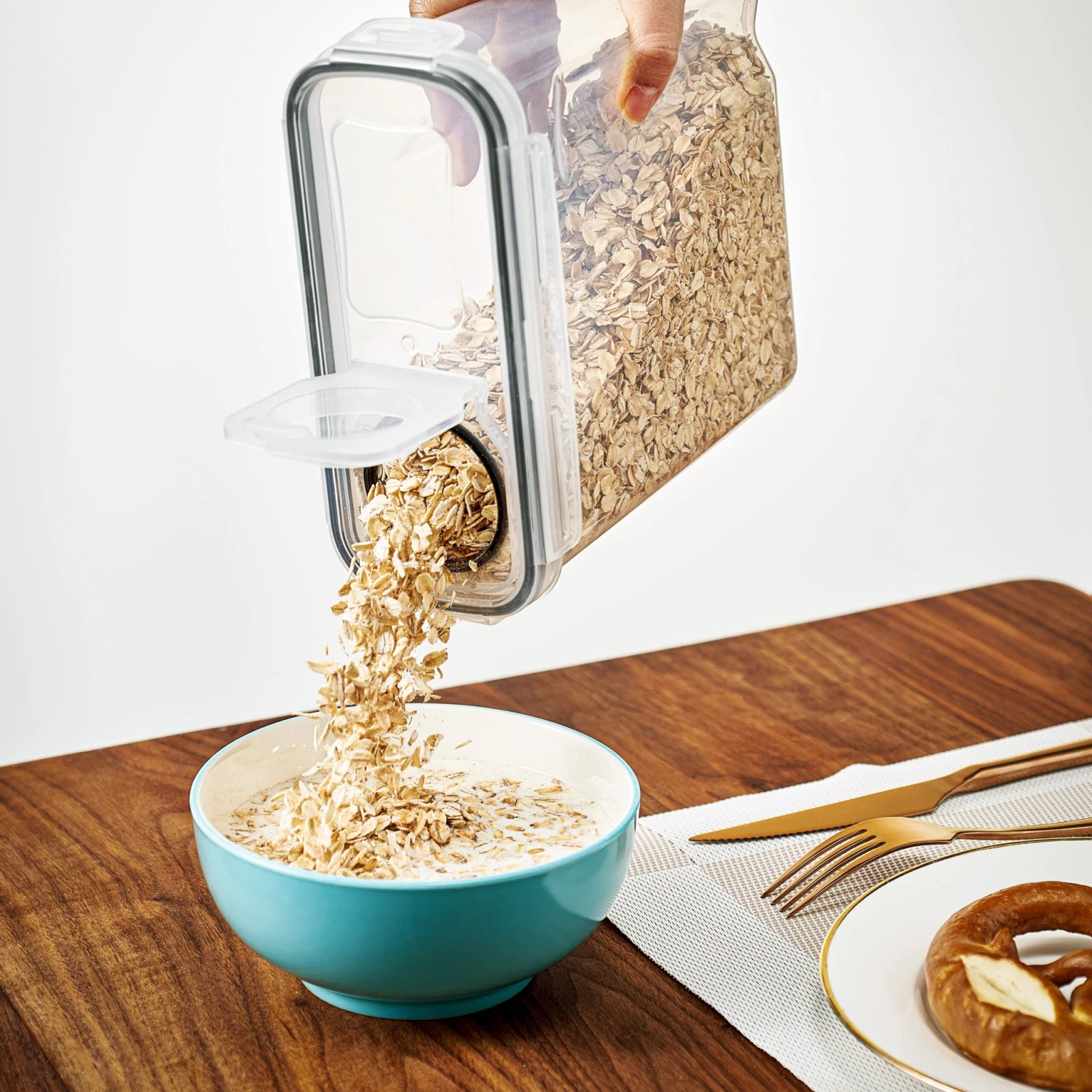 Narrow Airtight Food Storage Dispensers (6 Pack) 8 Narrow Airtight Food Storage Dispensers (6 Pack) - Image 7