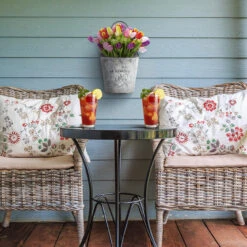 Metal Pocket Planter 16 Metal Pocket Planter -Sorbus Decor Shop 3 e37582cd 9b67 417f aac0 f93fc231565c