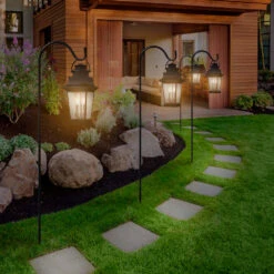 Shepherd's Hook Stakes (Set Of 4) -Sorbus Decor Shop 5. GRDN STKHD4 Lanterns LS